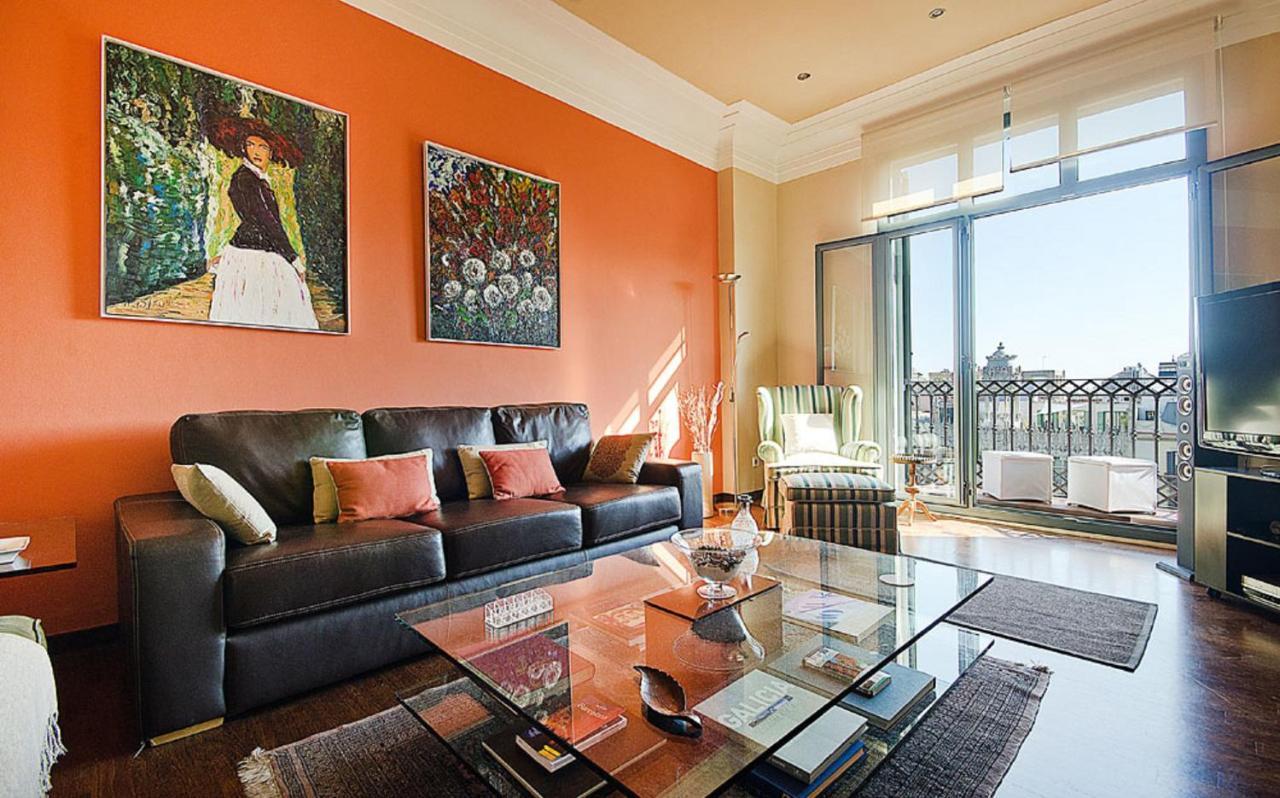Stylish Center Apartment