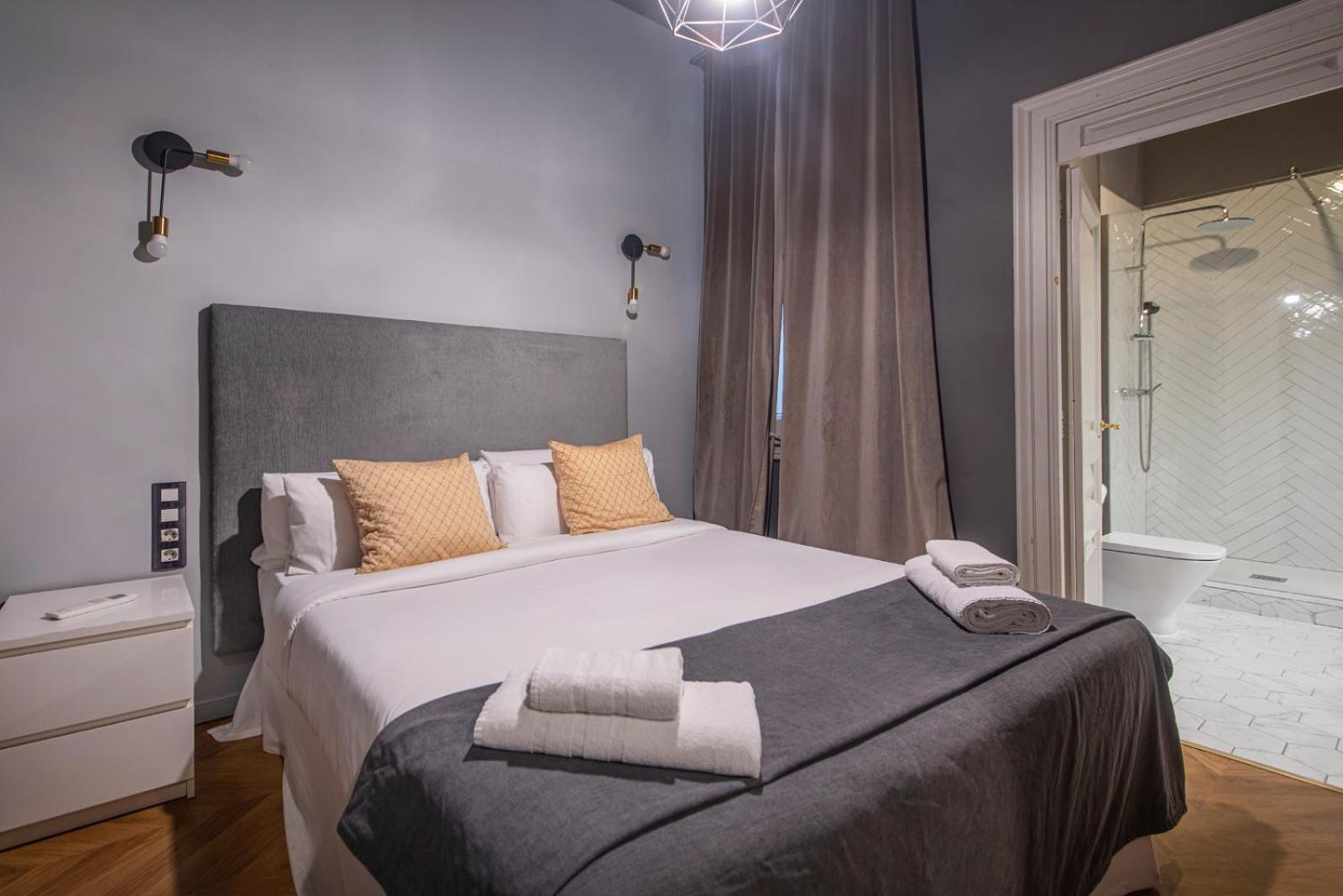 Stylish Center Apartment